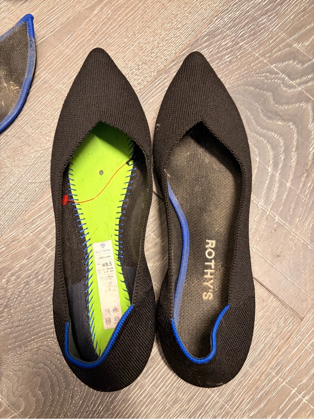 Rothy's Black Pointed Knit Flats with Blue Trim